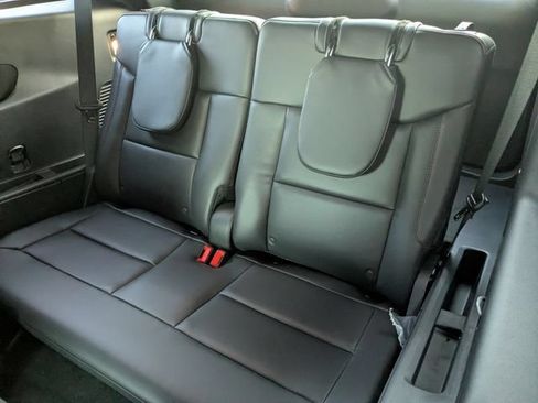 New 2026 Ford Explorer ST-Line w/ ST-Line Street Pack AWD/4WD image 31