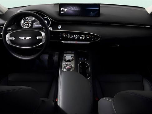 Used 2025 Genesis G70 3.3T Advanced w/ Sport Prestige Package image 23