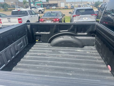 Used 2022 Ford F150 Lariat w/ Trailer Tow Package AWD/4WD image 15