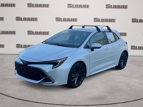 Used 2023 Toyota Corolla XSE FWD image 1