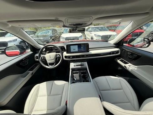New 2025 Lincoln Aviator 2WD w/ Equipment Group 101A image 8