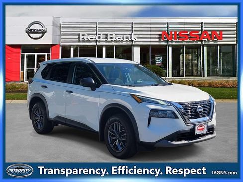 Used 2023 Nissan Rogue S AWD/4WD image 1