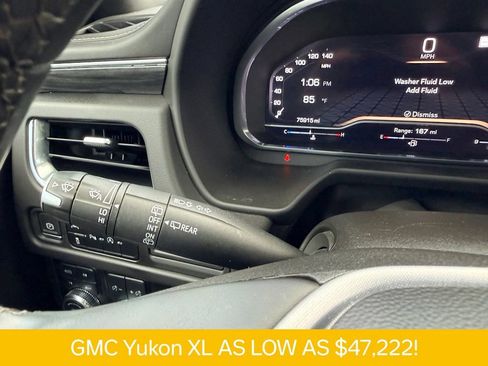 Used 2023 GMC Yukon XL SLT AWD/4WD image 25