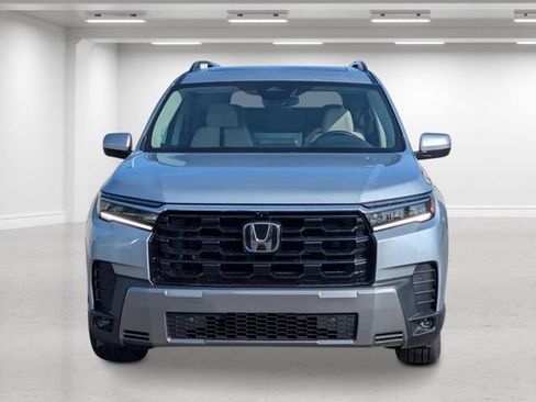 New 2026 Honda Pilot Touring image 7
