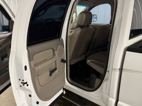 Used 2005 Dodge Ram 2500 Truck ST w/ Trailer Tow Group image 11