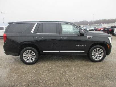 New 2026 GMC Yukon Denali w/ Sun & Power Step Package