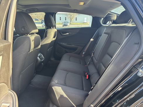 Used 2024 Chevrolet Malibu LT image 10