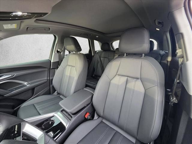 New 2025 Audi Q5 Premium w/ Convenience Package AWD/4WD image 16