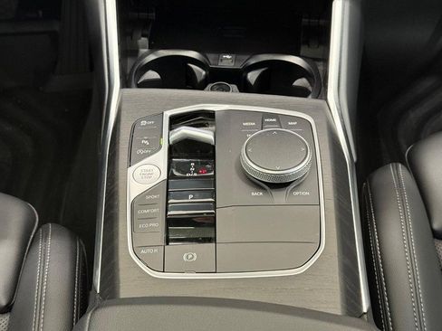 Used 2024 BMW 330i xDrive 330i xDrive w/ Premium Package image 11