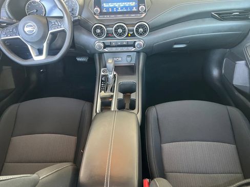 Certified 2023 Nissan Sentra SV FWD image 17