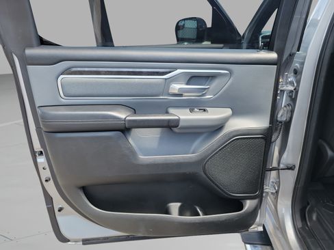 Used 2021 RAM 1500 Big Horn RWD image 11