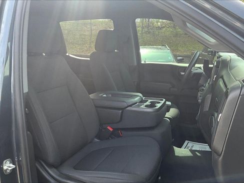 Used 2022 Chevrolet Silverado 1500 Custom Trail Boss w/ Safety Confidence Package image 7