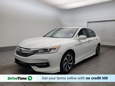 Used 2017 Honda Accord EX image 1