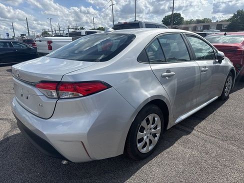 Used 2024 Toyota Corolla LE FWD image 2