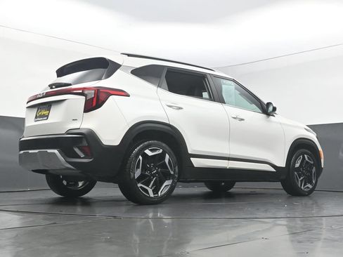 Used 2024 Kia Seltos SX AWD/4WD image 48