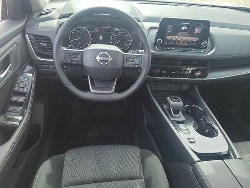 New 2026 Nissan Rogue SV FWD image 10