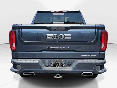 Used 2021 GMC Sierra 1500 Denali w/ Driver Alert Package II AWD/4WD image 4