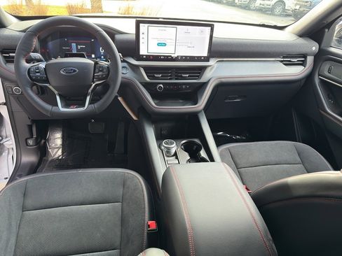 New 2026 Ford Explorer ST image 31