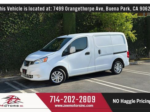 Used 2017 Nissan NV200 SV w/ Technology Package FWD image 13