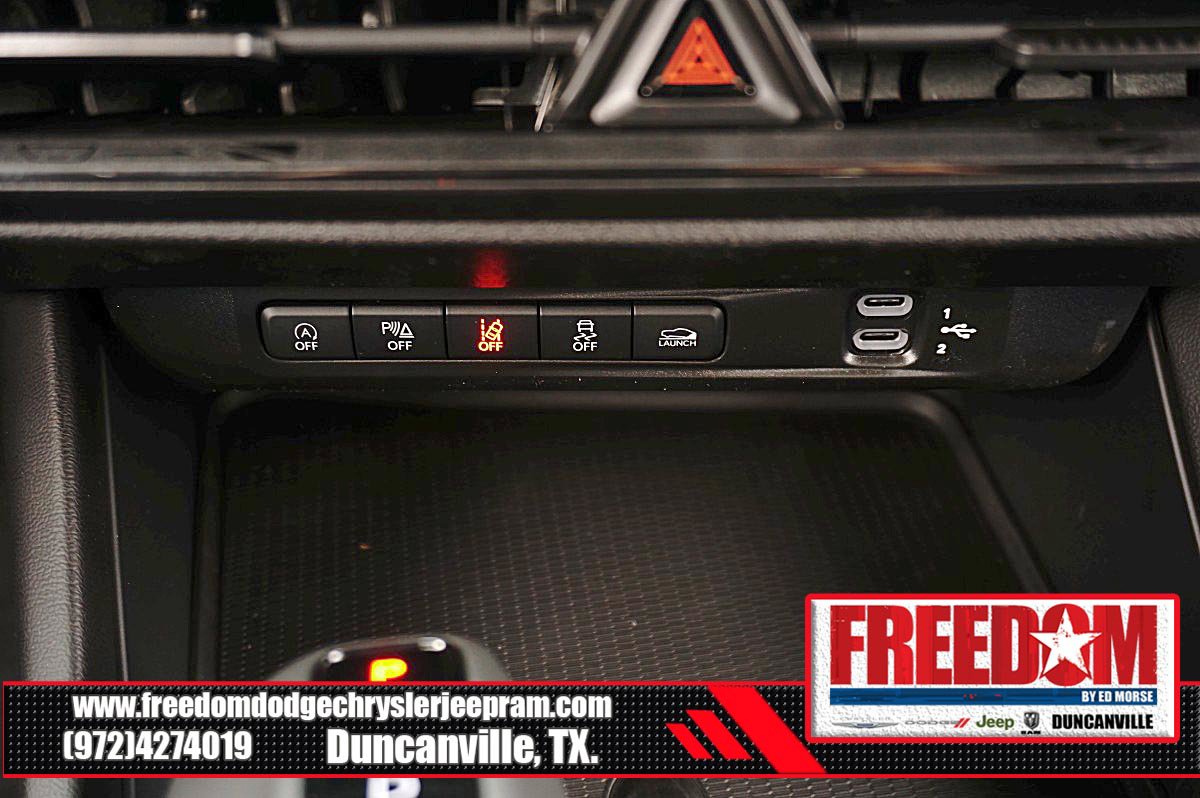 New 2026 Dodge Charger Scat Pack w/ Blacktop Package AWD/4WD image 23