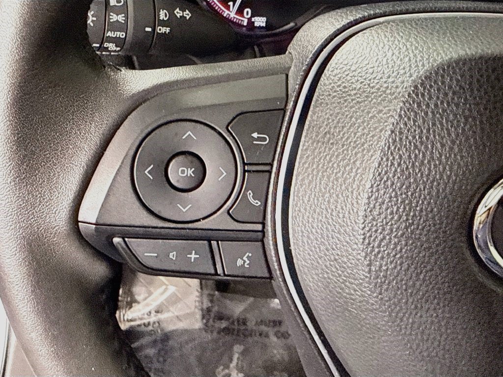 Used 2023 Toyota RAV4 XLE Premium FWD image 13