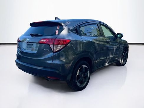 Used 2018 Honda HR-V EX image 9