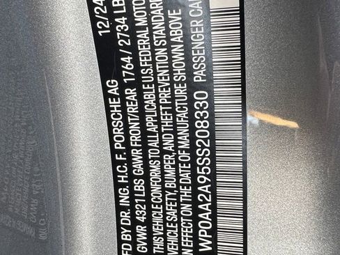 Used 2025 Porsche 911 Carrera image 43