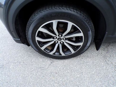 Certified 2020 Ford Explorer ST w/ Premium Technology Package image 4