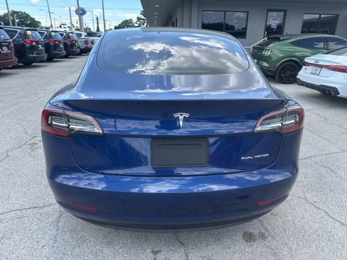 Used 2022 Tesla Model 3 Long Range AWD/4WD image 16