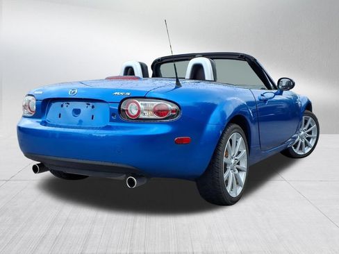 Used 2006 MAZDA MX-5 Miata Grand Touring RWD image 5