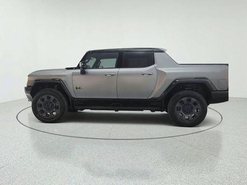 Used 2026 GMC Hummer EV 4x4 Crew Cab w/ Carbon Fiber Edition Package image 8
