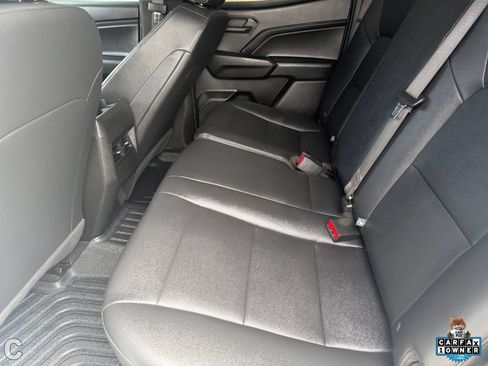 Certified 2024 Chevrolet Colorado Trail Boss w/ Advanced Trailering Package AWD/4WD image 16
