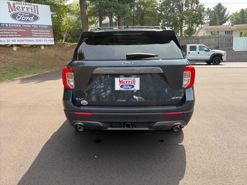 Used 2024 Ford Explorer XLT w/ Equipment Group 202A AWD/4WD image 5