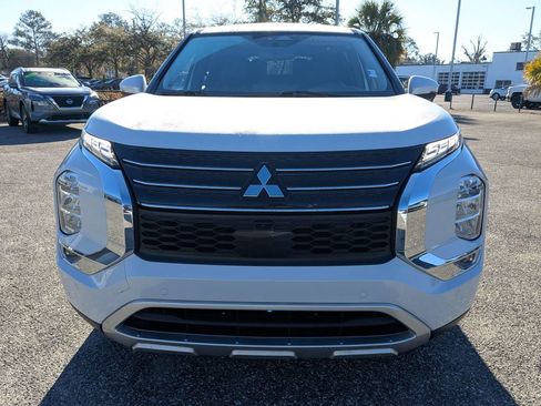 Used 2024 Mitsubishi Outlander SE image 9
