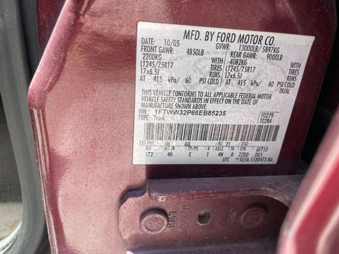Used 2006 Ford F350 Lariat RWD image 14