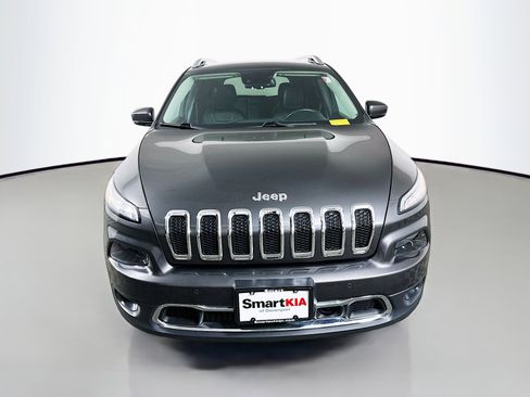 Used 2015 Jeep Cherokee Limited w/ Luxury Group FWD image 2