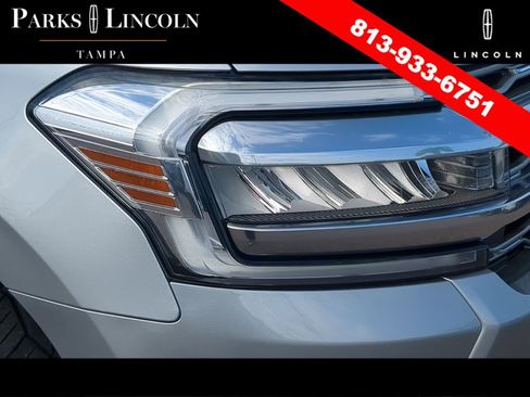Used 2023 Ford Expedition Platinum RWD image 6