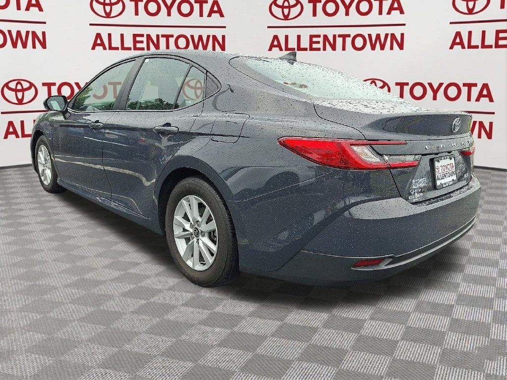 Used 2025 Toyota Camry LE FWD image 4