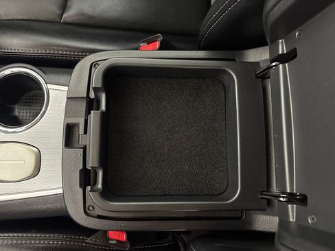 Used 2019 Nissan Pathfinder SL FWD image 38