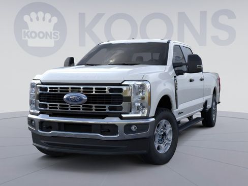 New 2026 Ford F350 4x4 Crew Cab Super Duty image 2
