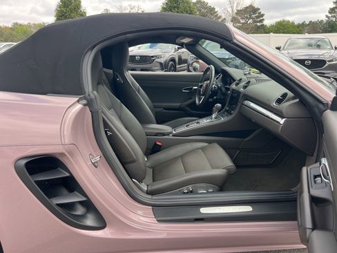 Used 2022 Porsche 718 Boxster image 30