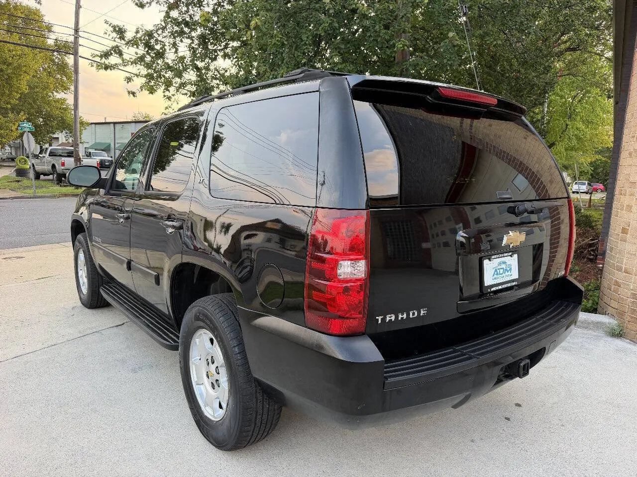 Used 2007 Chevrolet Tahoe LT AWD/4WD image 12