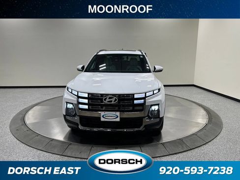 Used 2025 Hyundai Santa Cruz Limited AWD/4WD image 2