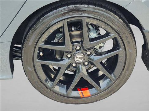 Certified 2025 Honda Civic Sport image 22