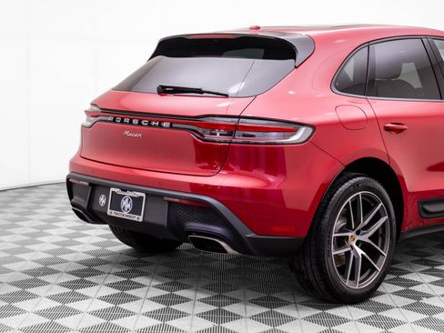 New 2026 Porsche Macan image 33