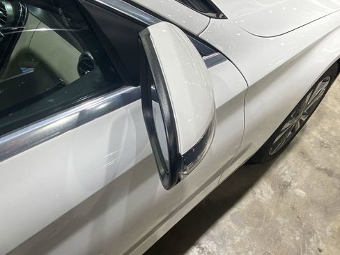 Certified 2018 Mercedes-Benz C 300 4MATIC Sedan image 22