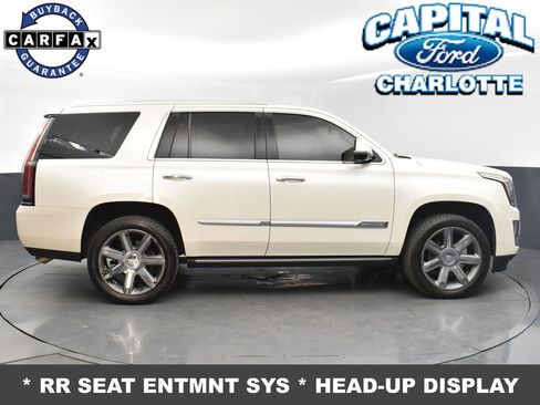 Used 2015 Cadillac Escalade Premium image 8