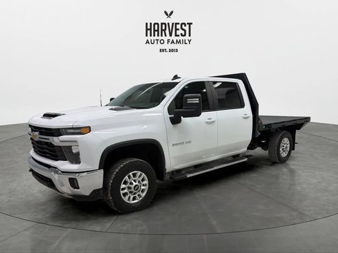 Used 2024 Chevrolet Silverado 2500 LT w/ Convenience Package image 1