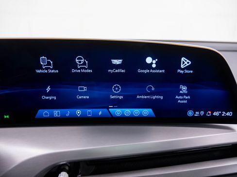 New 2026 Cadillac Vistiq Sport image 24