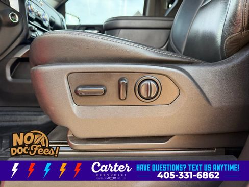 Used 2019 GMC Sierra 1500 SLT w/ SLT Premium Plus Package AWD/4WD image 17
